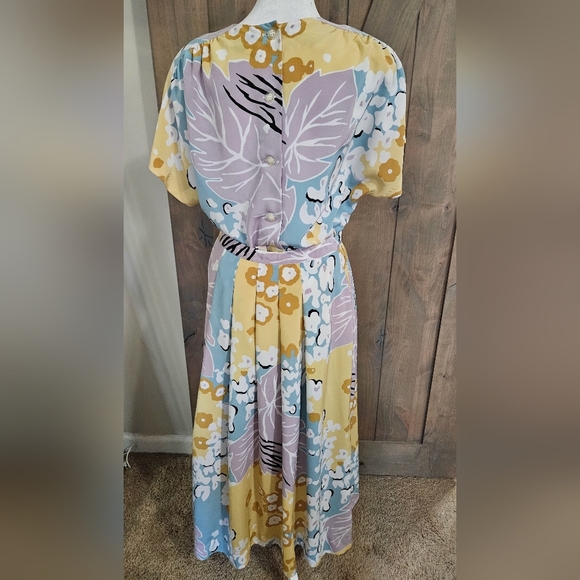 Vintage JOHN MEYER 2 Piece Skirt/top Set In Retro Floral Pastel Print. Size S/M - Picture 12 of 16